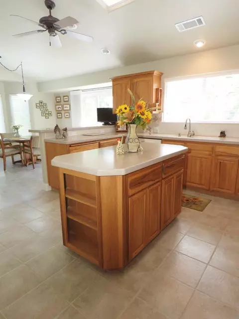 19308 Lexington Ln, Redding, CA 96003 photo 11