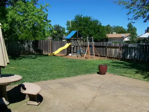 3526 Polaris Way, Redding, CA 96002 photo 11