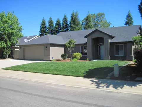 3140 Copper Creek Dr, Redding, CA 96002 photo 4