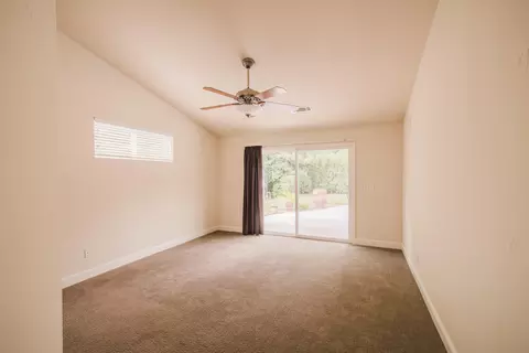 3140 Copper Creek Dr, Redding, CA 96002 photo 23