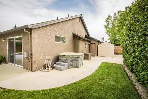 3140 Copper Creek Dr, Redding, CA 96002 photo 7