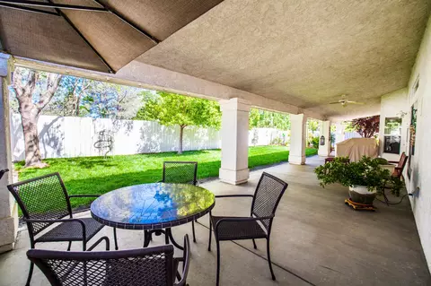 3722 Eagle, Redding, CA 96002 photo 30