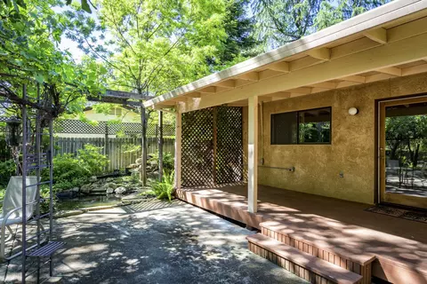 7027 Tucker Ln, Redding, CA 96002 photo 26