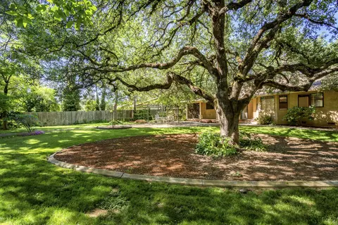 7027 Tucker Ln, Redding, CA 96002 photo 22