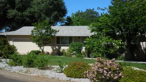 2688 Rosebud Ln, Redding, CA 96002 photo 1