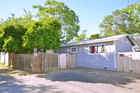 1027 Parkview Ave, Redding, CA 96001 photo 17