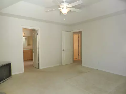 7599 Platinum Way, Redding, CA 96001 photo 8
