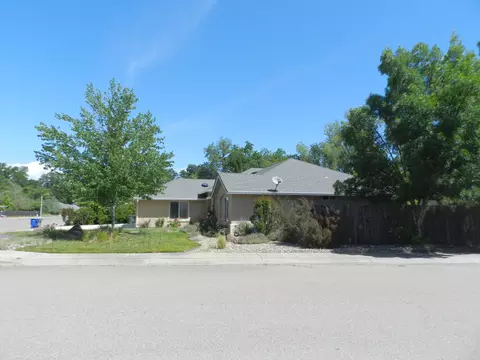 7599 Platinum Way, Redding, CA 96001 photo 29