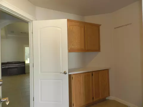 7599 Platinum Way, Redding, CA 96001 photo 14
