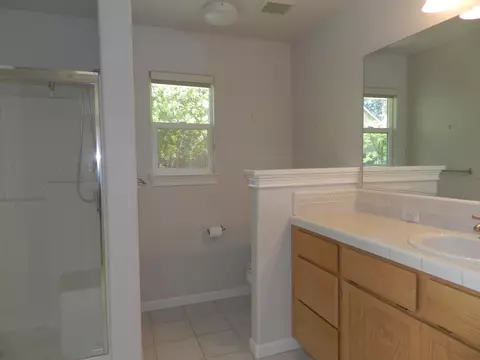 7599 Platinum Way, Redding, CA 96001 photo 11
