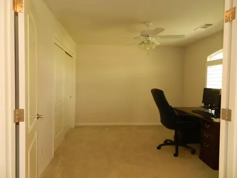 7599 Platinum Way, Redding, CA 96001 photo 3
