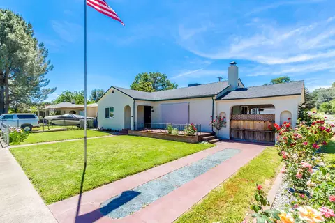 4514 Harrison Ave, Redding, CA 96001 photo 2