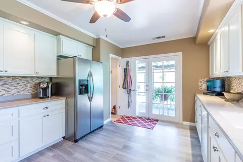 4514 Harrison Ave, Redding, CA 96001 photo 5