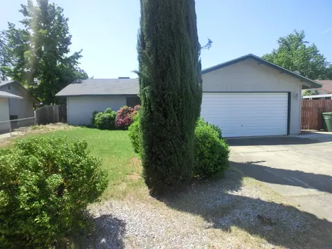 2403 Capella St, Redding, CA 96002 photo 16