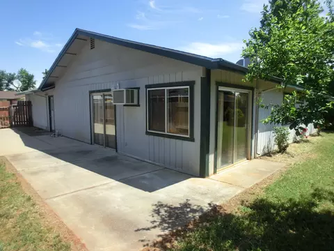 2403 Capella St, Redding, CA 96002 photo 15