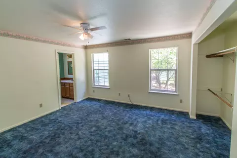 1925 Herbscenta Ln, Redding, CA 96003 photo 15