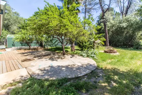 1925 Herbscenta Ln, Redding, CA 96003 photo 5