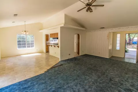 1925 Herbscenta Ln, Redding, CA 96003 photo 13