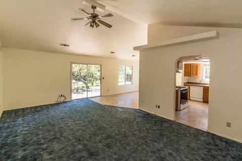 1925 Herbscenta Ln, Redding, CA 96003 photo 12