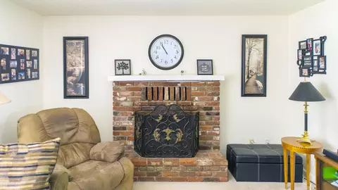 2834 N Bonnyview Rd, Redding, CA 96001 photo 3