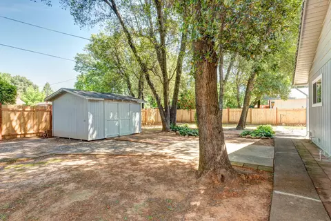 1064 Ledell Dr, Redding, CA 96002 photo 39