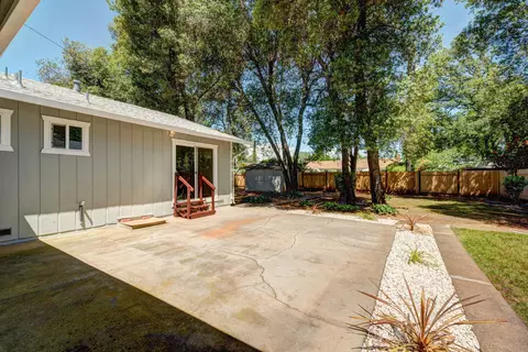1064 Ledell Dr, Redding, CA 96002 photo 31