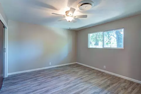 1064 Ledell Dr, Redding, CA 96002 photo 24