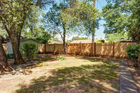 1064 Ledell Dr, Redding, CA 96002 photo 34
