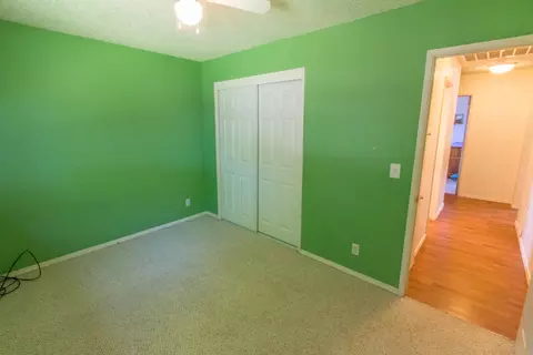 3401 Summit Dr, Redding, CA 96001 photo 4