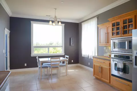 4661 Nantucket Dr, Redding, CA 96001 photo 5