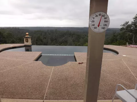 15725 Sol Semete Trl, Redding, CA 96001 photo 13