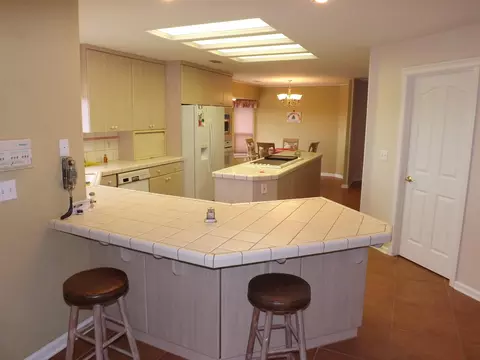15725 Sol Semete Trl, Redding, CA 96001 photo 4