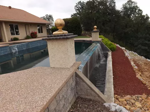 15725 Sol Semete Trl, Redding, CA 96001 photo 18
