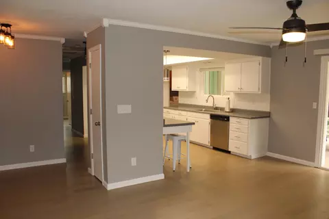 2891 Wyndham Ln, Redding, CA 96001 photo 8