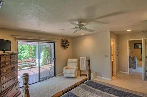 1873 Manchester Dr, Redding, CA 96002 photo 18