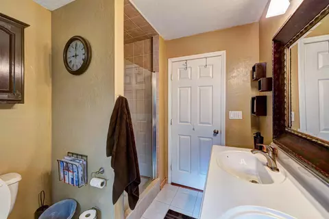 5881 Fagan Dr, Redding, CA 96001 photo 14