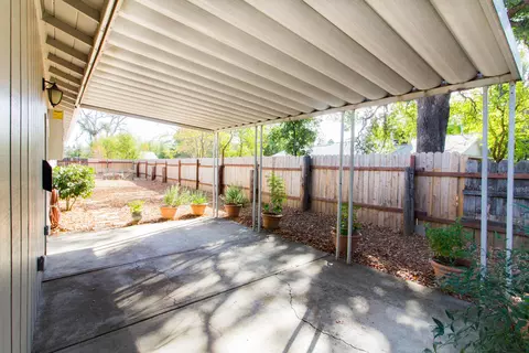 19037 Black Oak Ln, Redding, CA 96003 photo 19