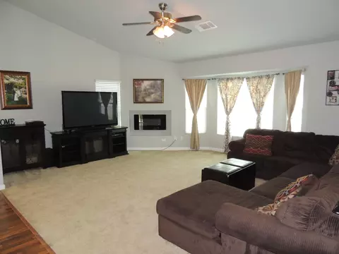 7205 Legacy Ct, Redding, CA 96001 photo 3