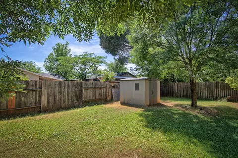 2405 Galaxy, Redding, CA 96002 photo 7