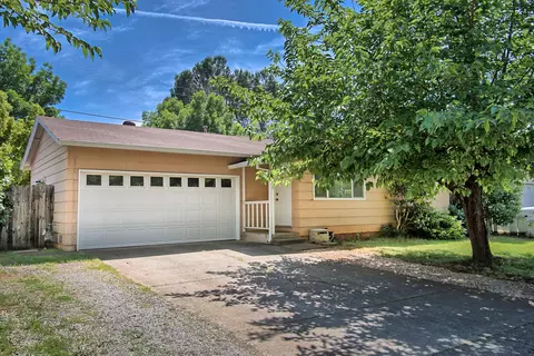 2405 Galaxy, Redding, CA 96002 photo 1