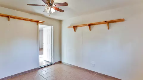 5213 Dino Dr, Anderson, CA 96007 photo 8