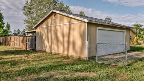 5213 Dino Dr, Anderson, CA 96007 photo 28