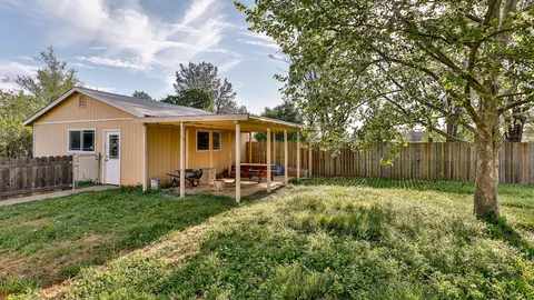 5213 Dino Dr, Anderson, CA 96007 photo 30