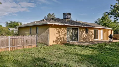 5213 Dino Dr, Anderson, CA 96007 photo 32