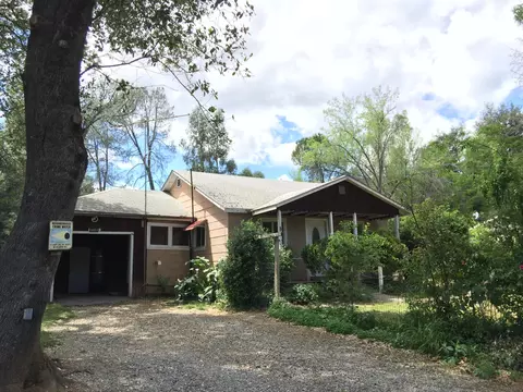 12548 Williamson Rd, Redding, CA 96003 photo 2