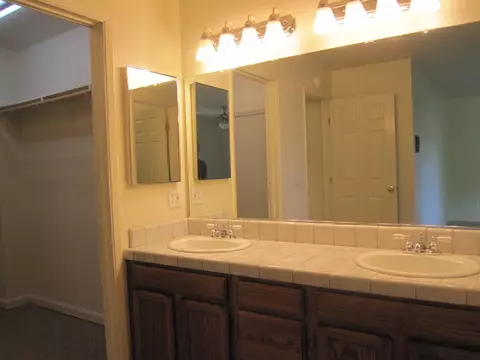 3557 Somerset Ave, Redding, CA 96002 photo 13