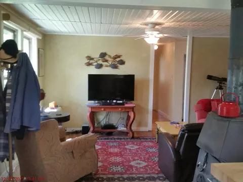 1032 Firenze, Mccloud, CA 96057 photo 4