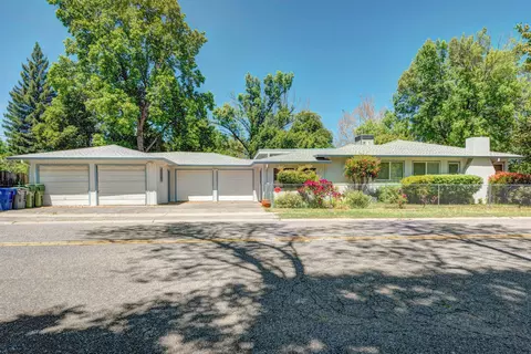 1654 Verda St, Redding, CA 96001 photo 1