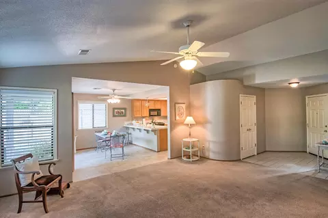 537 Armando, Redding, CA 96003 photo 15