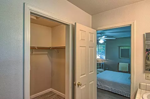 537 Armando, Redding, CA 96003 photo 13